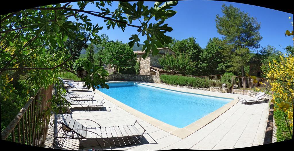 Hotel Lou Caleu Restaurant Le Rocher Des Abeilles Saint-Martin-de-Castillon Eksteriør bilde